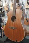 038916 Seagull Mahogany Guitar Free Hardcase Tuner 799491183155