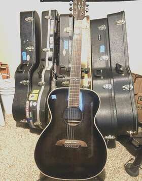 Afh700weob Alvarez Artist Folk Acoustic-electric Guitar Obsidian Blue Mint