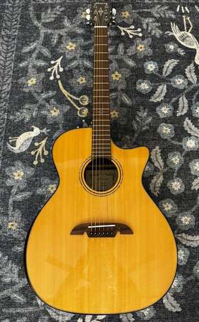 Age910cear Alvarez Artist Elite Grand Auditorium Acoustic-electric Guitar