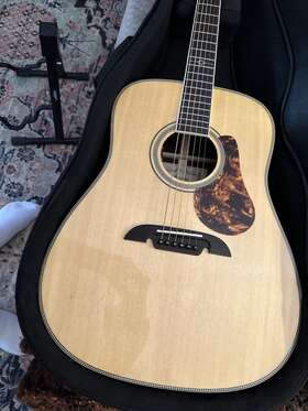 Md70ebg Alvarez Acoustic Electric Bluegrass Guitar With Case