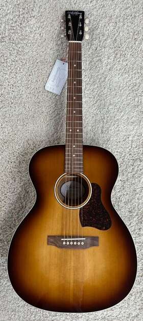 051557 Art &amp Lutherie And Legacy Lightburst Gt Eq Acou./electric Dreadnought Guitar - Blem