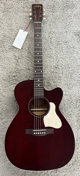 051786 Art &amp Lutherie And Legacy Tennessee Red Cutaway Acoustic Electric Guitar Presys Ii