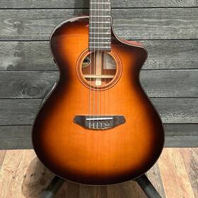 Cc221207082 Breedlove Solo Concert Ce Nylon String Acoustic-electric Guitar - Edge Burst