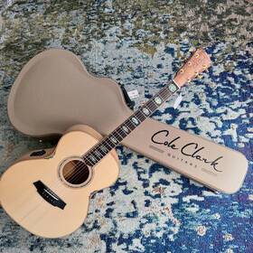 Cole Clark An3e-asmae An3e-asma Ac/elec Guitar Aaa Adirondack Spruce Mountain Ash Namm