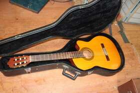 Sn-285eq Crafter Sn-285eq/yl Classical Acoustic/ Electric Guitar With Eq Preamp Case
