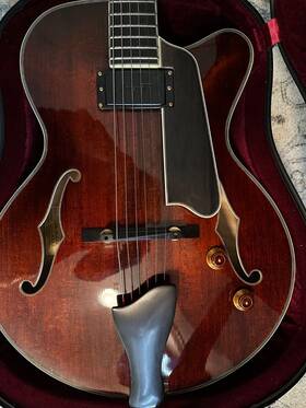 Eastman Ar803 Ce Hand Carved Jazz Guitar