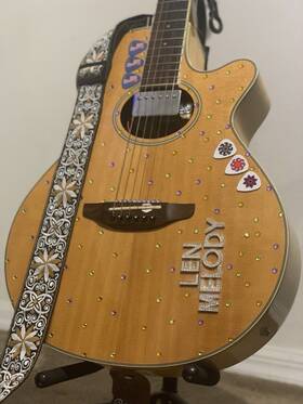 Hea-55ceq-n Hohner Lenny Santos Bachata Guitar Replica From The Famous 2007 Aventura Concert