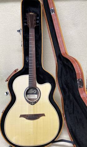 Lag T270asce Thin Body Electric Acoustic With Hardcase Excellent