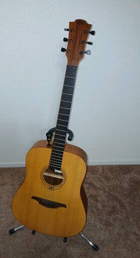 T44d Lag Tramontane Guitar