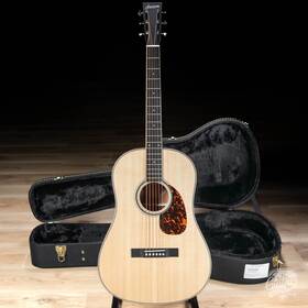 Larrivee Bt-40-mh-e Bt-40e Mh Spruce/mahogany Acoustic/electric Baritone Guitar With Case