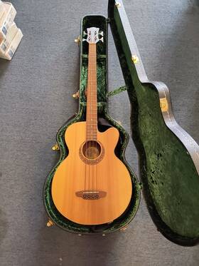 Cg-044-oo Luna Guitars Tribal 30 Inch Scale Acoustic/electric Bass With Guardian Hardshell