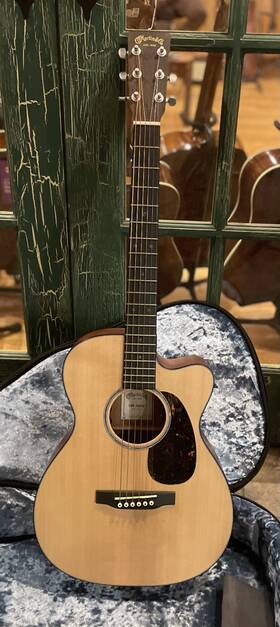 000junior Martin And Co 000 Junior Electric Acoustic Guitar W Case