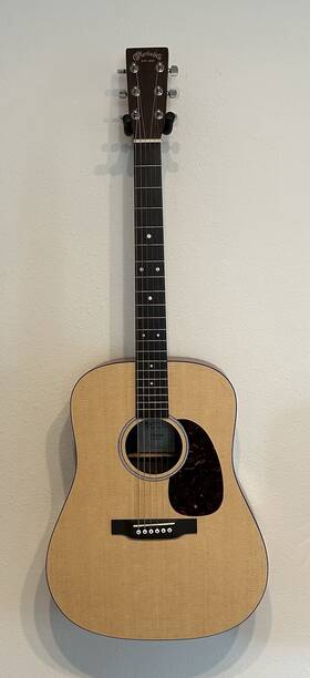 Martin Dc-1x A/e With Case