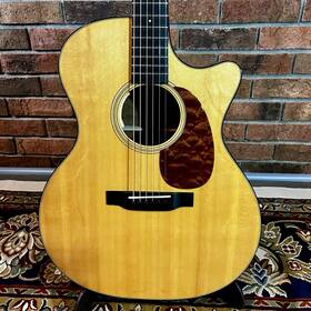 Martin Gp18e Custom Shop Style Quilted Pommele Sapele/bearclaw Sitka
