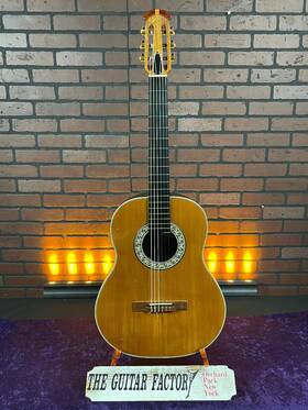 1113-0465-u Ovation 1113 Classical Guitar With Pickup - Late 70s Usa Made Hard Case