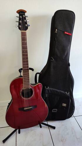 Cs24 Ovation 730553899010 Celebrity Standard Guitar Ruby Red Excellent Condition