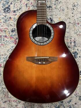 Mcff-26 Ovation Acoustic/ Electric Guitar. Excellent Condition