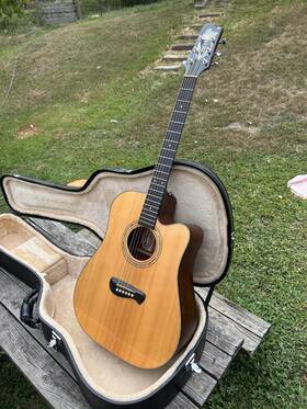 Dm14c Tacoma Electric Acoustic Guitar