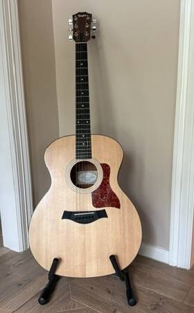 Taylor 114c Acoustic Electric Guitar