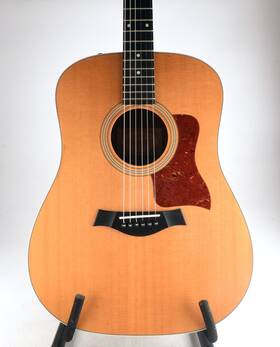 210c Taylor Acoustic Electric Guitar