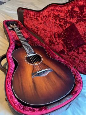 2207313385 Taylor Gs Mini-e Koa Plus 20-fret Acoustic-electric Guitar Excellent Condition