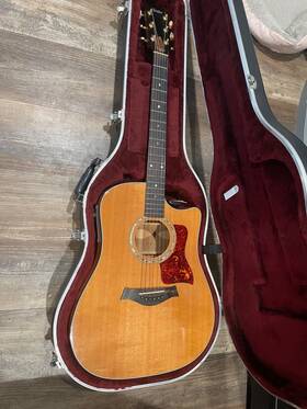 710-kce Taylor Acoustic Electric Guitar With Carry Hardcase And Accessories