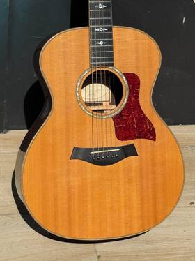 814-l10 Taylor 2005 Cocobolo Ltd. Run With Some Stunning Wood Choice Ready To Enjoy