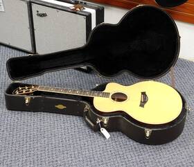 915ce Taylor 2001 Jumbo Acoustic-electric Guitar With Case Rare Very Nice