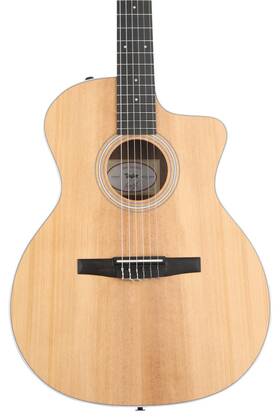 C204002103807961000 Taylor 214ce Nylon-string Acoustic-electric Guitar - Natural
