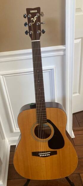 Fg-413s Yamaha 2002 Acoustic Guitar With Gig Bag. Made In Taiwan
