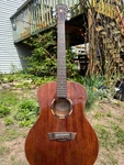 Washburn WLO12SE-O Woodline 10 Series Orchestra Cutaway A/e Guitar. Fixed Price $475.00.