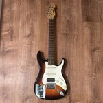 Peavey Predator International Series Electric Guitar Brown 6 String Rosewood. Fixed Price $200.00.