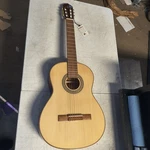Lucero LC150S Spruce/sapele Classical Guitar Natural - Used. Fixed Price $100.14.