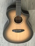 Breedlove Oregon Concert - Saddleback Usa Acoustic Guitar With Case. Fixed Price $2099.25.
