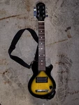 Epiphone Les Paul Pee-wee Sunburst Guitar. Fixed Price $174.99.