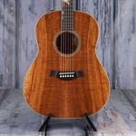 Used Taylor Custom Gp Catch #37 Acoustic/electric, Natural. Fixed Price $4956.29.
