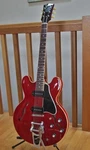 Gibson ES-330 '59 Reissue W/factory Bigsby. Fixed Price $3549.00.