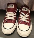 Converse Chuck Taylor All Star Women's Size 6/UK 4 Sneakers Shoes Maroon Color. Fixed Price $19.95.