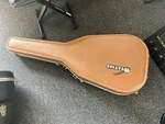 Vintage Ovation Hard Case Orange From 1970S Excellent Condition With Key. Fixed Price $350.00.