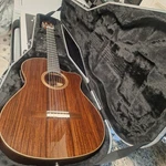Cordoba Fusion 12 Rose Ii Nylon-string Acousticelectric Natural High-gloss W/cas. Fixed Price $800.00.
