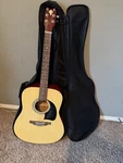 Lyon By Washburn Acoustic Guitar Dreadnought 6-STRING Natural Spruce W/gig Bag. Fixed Price $35.00.