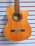 Alvarez AC65CE Artist Classical A/e - Natural Gloss. Fixed Price $519.99.