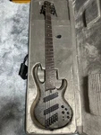 Ibanez BTB806MS 6-STRING Multi-scale Fan-fret Bass Guitar Indonesia. Fixed Price $1782.00.