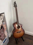 Breedlove Discovery Concert Sb Acoustic Electric Guitar Sunburst. Fixed Price $399.00.