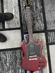 Gibson Electric Guitar Red Solid Body 6-STRING Mahogany W/ Hard Case Gig Bag. Fixed Price $840.00.