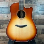 Furch, Master's Choice, Green, Dc-sr Acoustic/electric Guitar, Hardcase, 983. Fixed Price $2899.99.