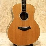 Taylor Gs Sitka Spruce Indian Rosewood With Hard Case 2006 Acoustic Guitar. Fixed Price $3200.00.