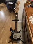 Eg 112C, Yamaha Electric Guitar W/stand. Fixed Price $200.00.