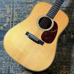 Martin HD-28V Natural 2011 Acoustic Guitar. Fixed Price $2617.00.