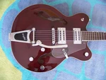 Gretsch G5122 Double Cutaway Electromatic Hollowbody Electric Guitar. Fixed Price $650.00.